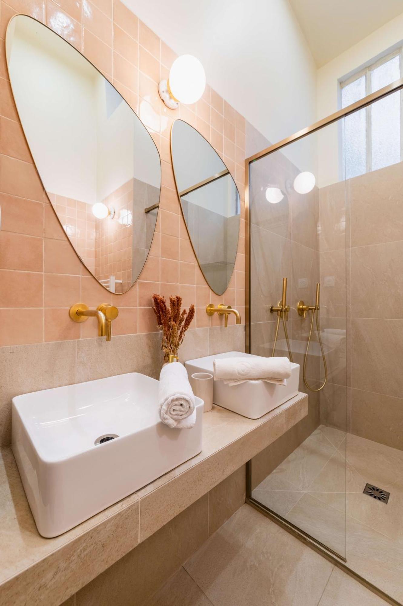 Charmant Appartement Moderne Haut Marais - 4P - Flat-Guest Paris Exterior photo