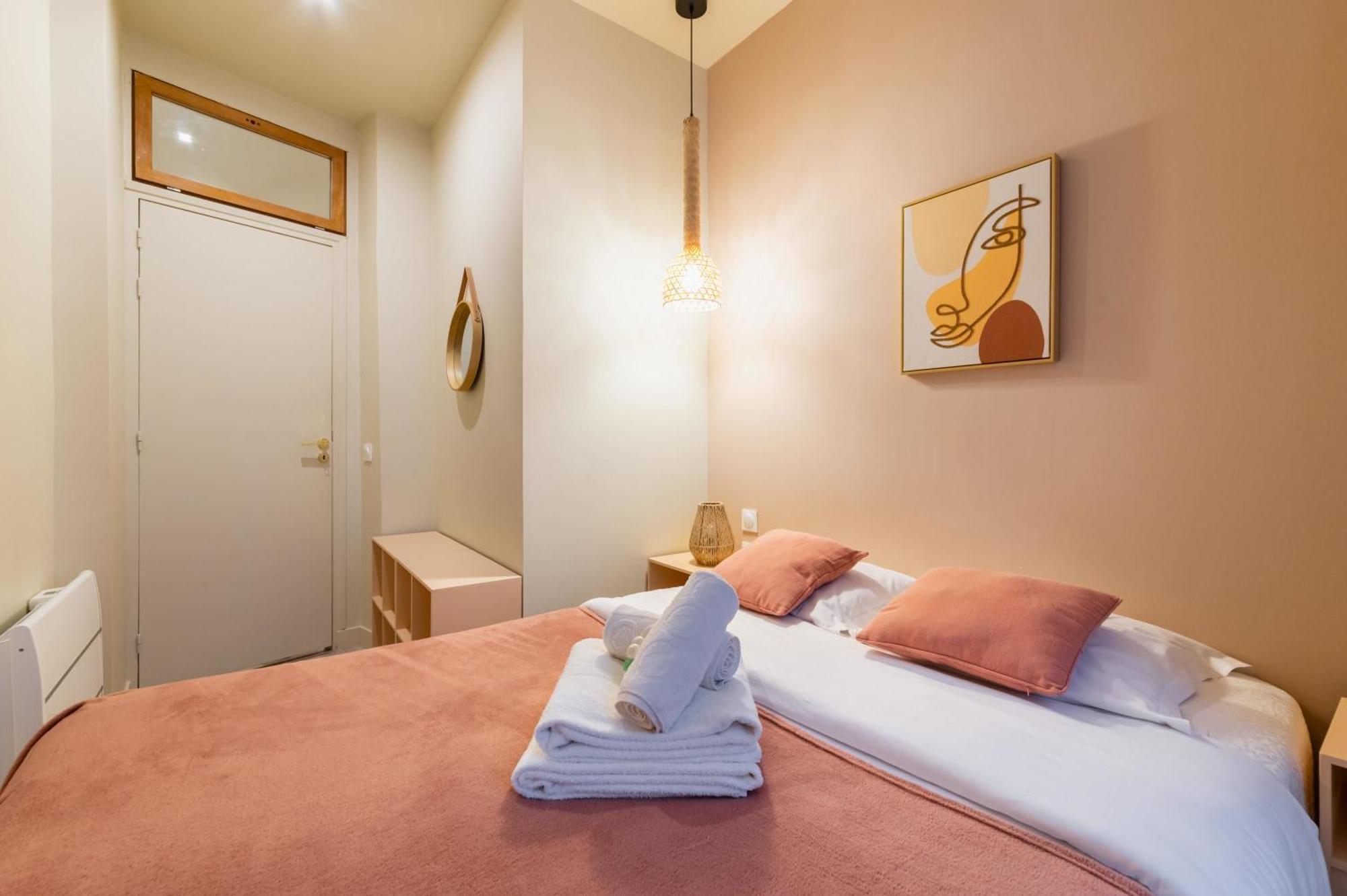Charmant Appartement Moderne Haut Marais - 4P - Flat-Guest Paris Exterior photo